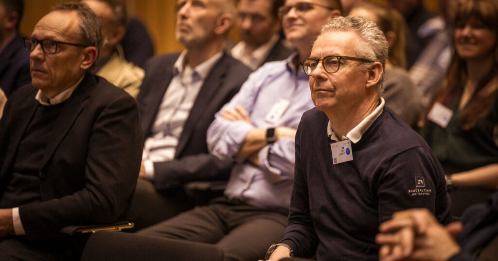 Erfarne managementkonsulenter inden for strategi, projektledelse og forandring