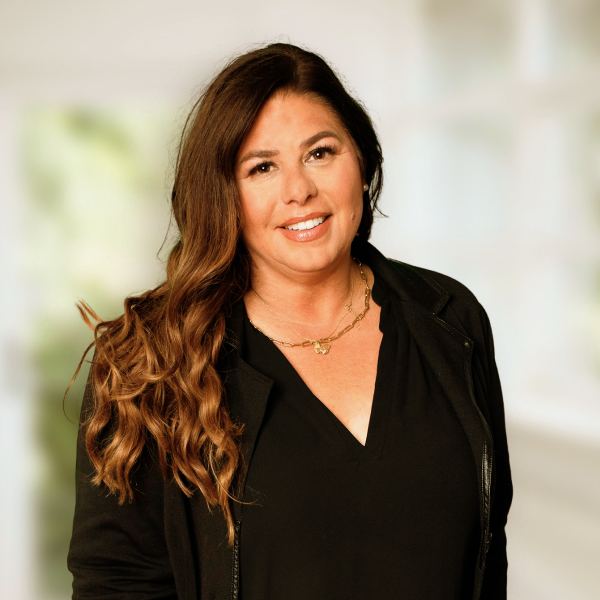Tiffani Iavarone, Darize